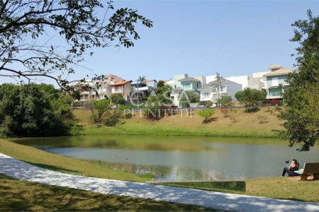 Casa em condomínio à venda com 3 quartos, sendo 1 suíte, em Aparecidinha, Sorocaba, SP