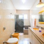 Casa à venda com 3 quartos, sendo 1 suíte, em Planalto Paulista, São Paulo, SP