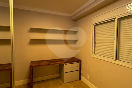 Apartamento à venda com 2 quartos, sendo 1 suíte, em Jardim Vazani, São Paulo, SP