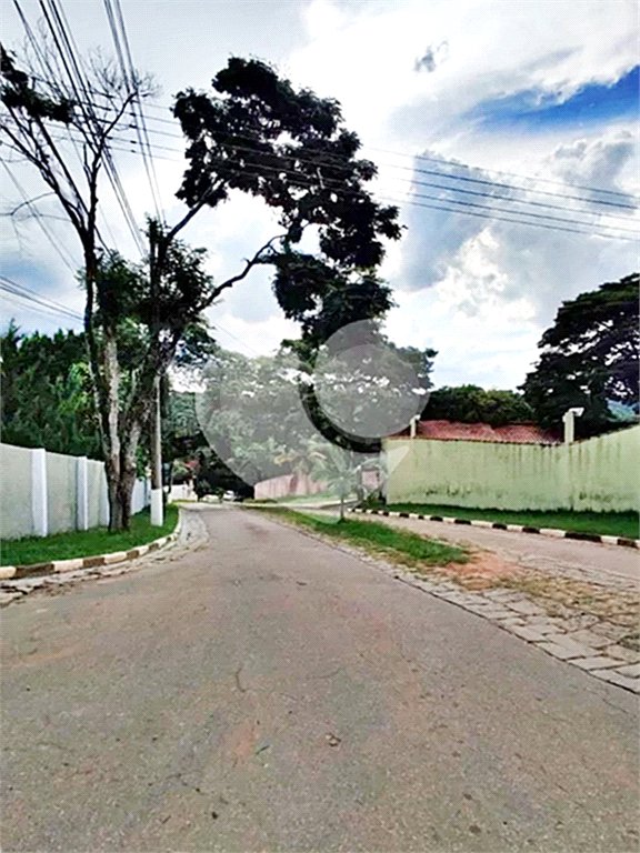 Casa à venda com 4 quartos, sendo 1 suíte, no condomínio Chacarás Bela Vista, Mairiporã - SP