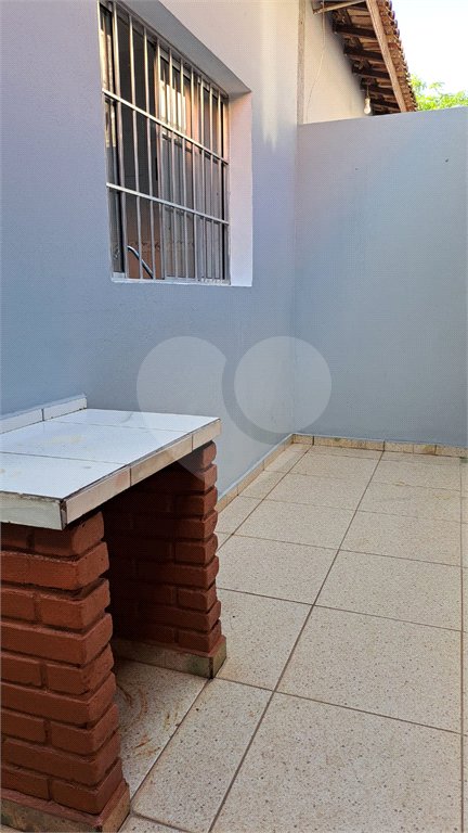 Casa à venda com 2 quartos em Jardim Vitória, Mairinque, SP