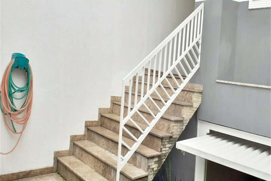 Sobrado à venda com 4 quartos, sendo 3 suítes, em Vila Maria Alta, São Paulo, SP