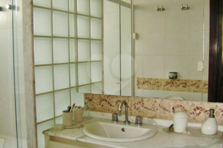 Apartamento para alugar com 3 quartos, sendo 1 suíte, em Santa Cecília, São Paulo, SP