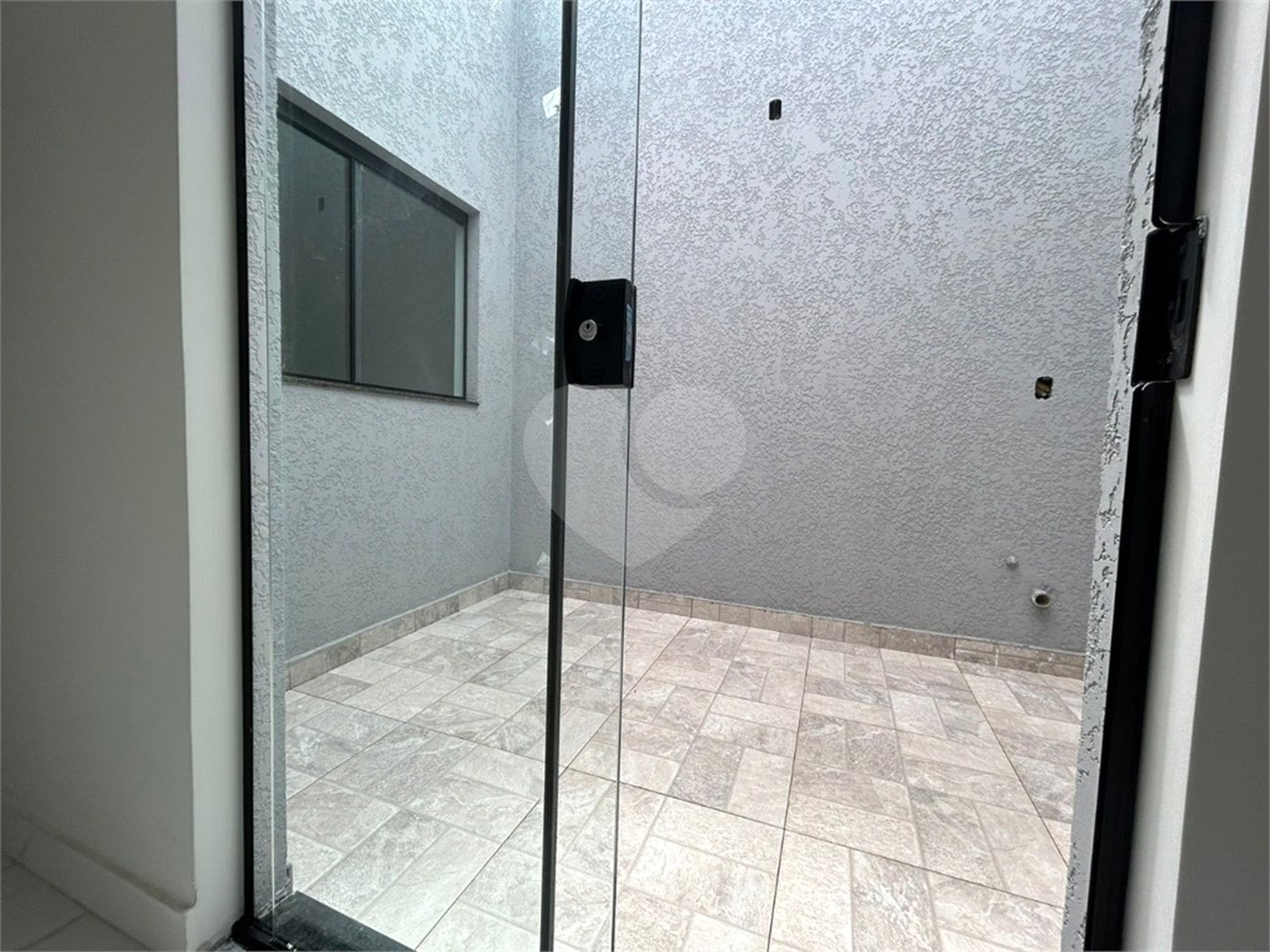 Casa de Vila à venda com 2 quartos, sendo 1 suíte, em Vila Nova Sorocaba, Sorocaba, SP