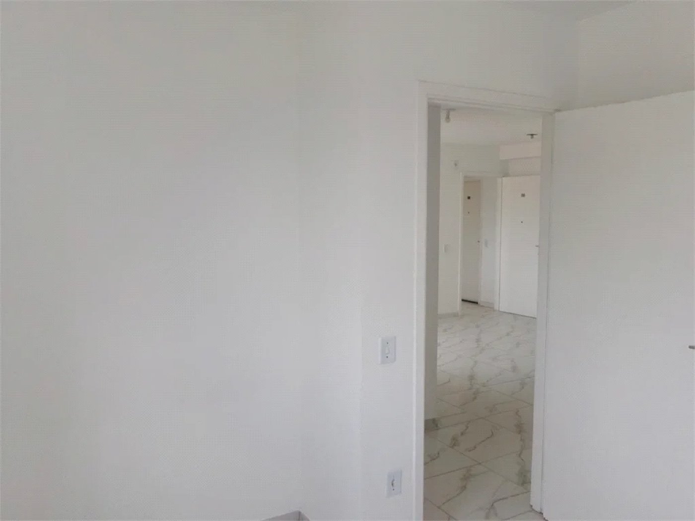 Apartamento à venda com 2 quartos em Jardim Arco-íris, Cotia, SP