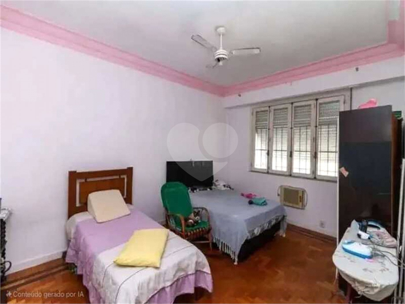 Apartamento à venda com 4 quartos, sendo 1 suíte, em Flamengo, Rio de Janeiro, RJ