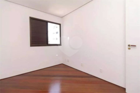 Cobertura à venda ou para alugar com 3 quartos, sendo 1 suíte,  em Vila Clementino, São Paulo, SP