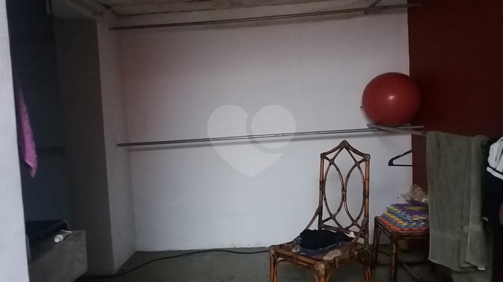 Casa à venda com 6 quartos, sendo 3 suítes,  em Jardim São Bento, São Paulo, SP