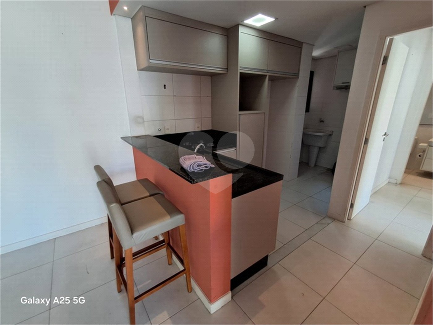 Apartamento à venda com 2 quartos, sendo 1 suíte,  em Parque Campolim, Sorocaba, SP