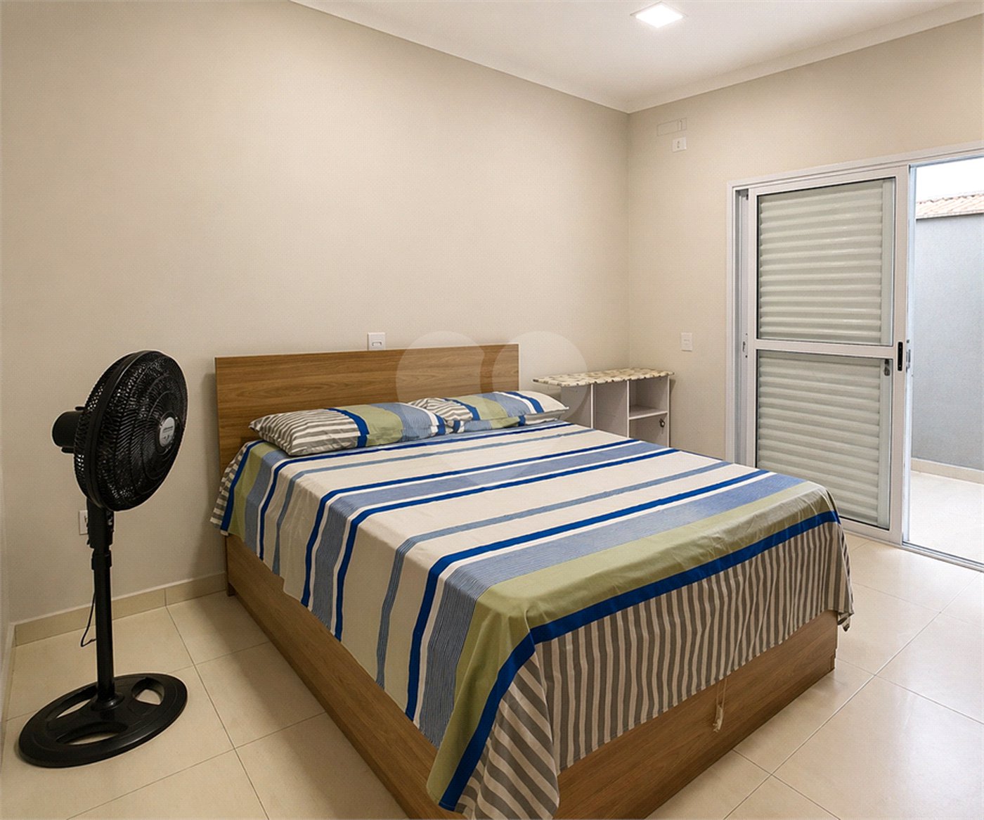 Casa à venda com 3 quartos, sendo 1 suíte, no condomínio Golden Park Residence, Sorocaba - SP