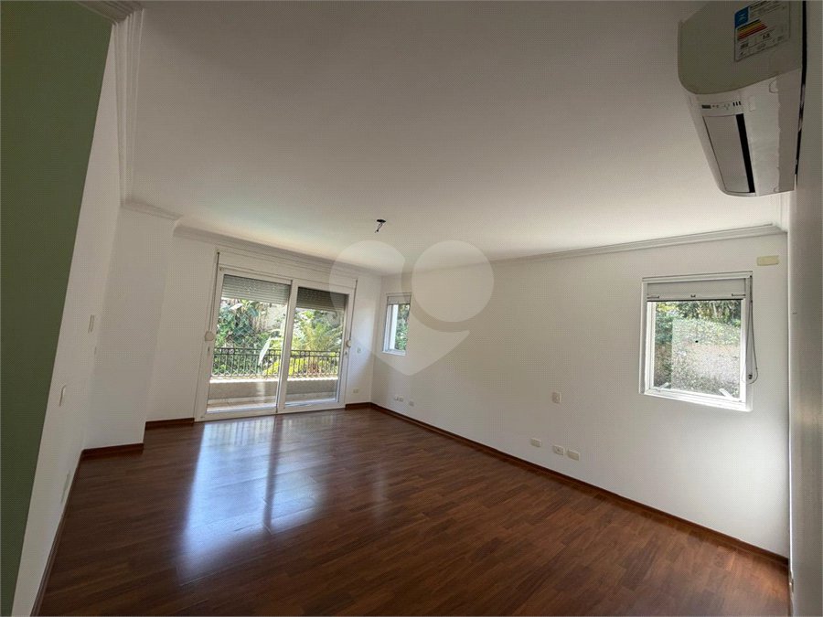 Casa à venda ou para alugar com 4 quartos, sendo 3 suítes, em Alto da Boa Vista, São Paulo, SP