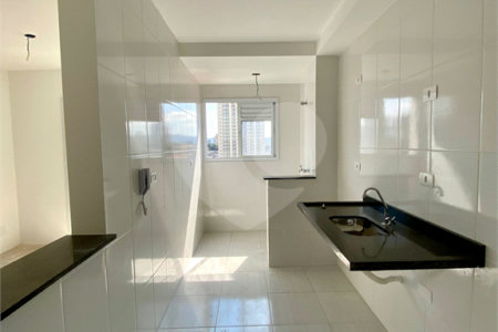 Apartamento à venda com 2 quartos, sendo 1 suíte, em Vila Galvão, Guarulhos, SP