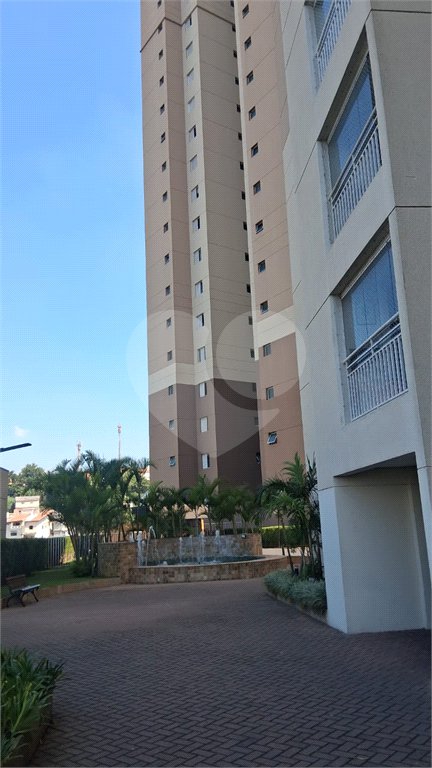 Apartamento à venda com 3 quartos, sendo 1 suíte, em Jardim Tupanci, Barueri, SP