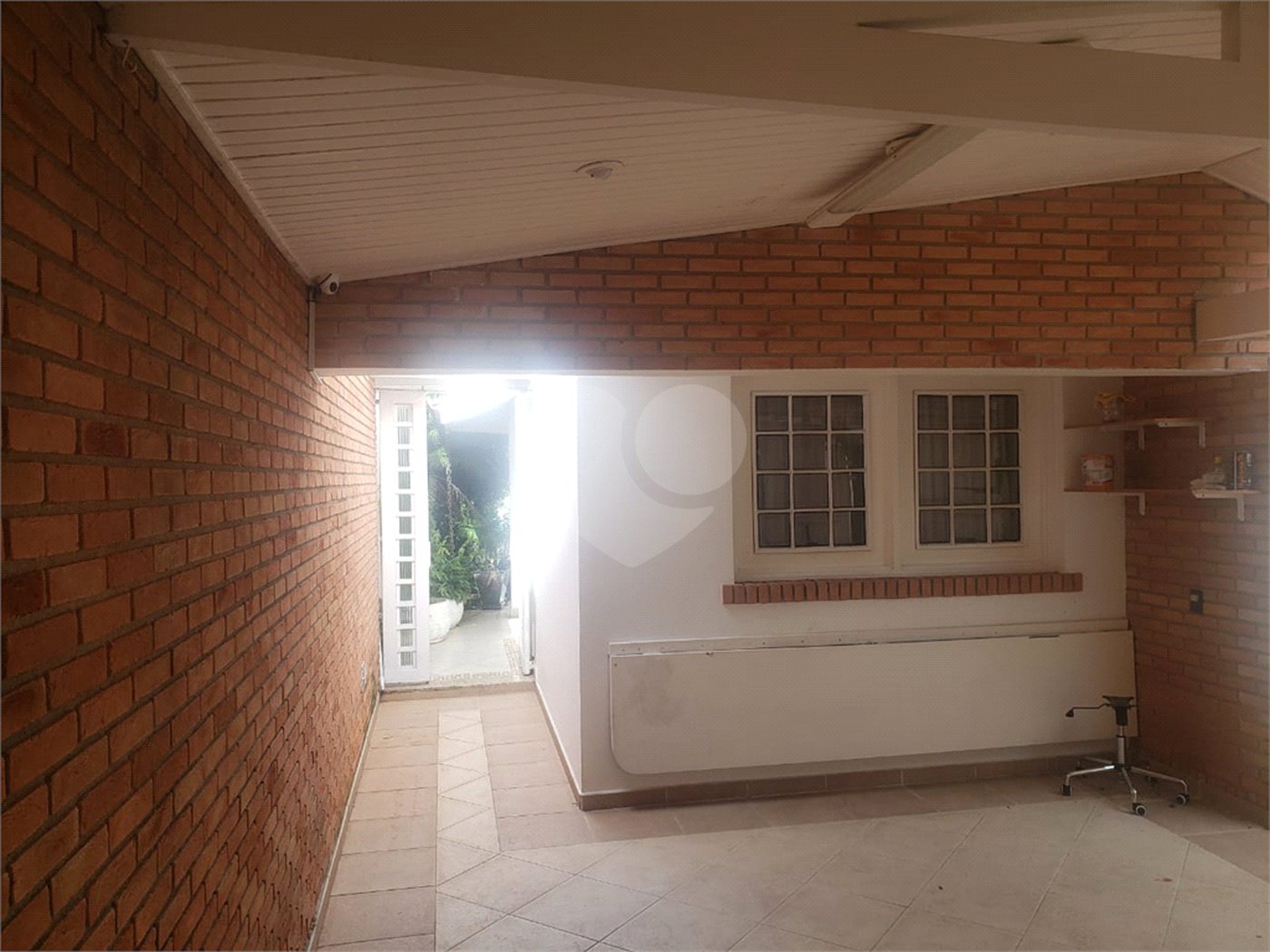 Sobrado à venda com 4 quartos, sendo 2 suítes,  em Tremembé, São Paulo, SP
