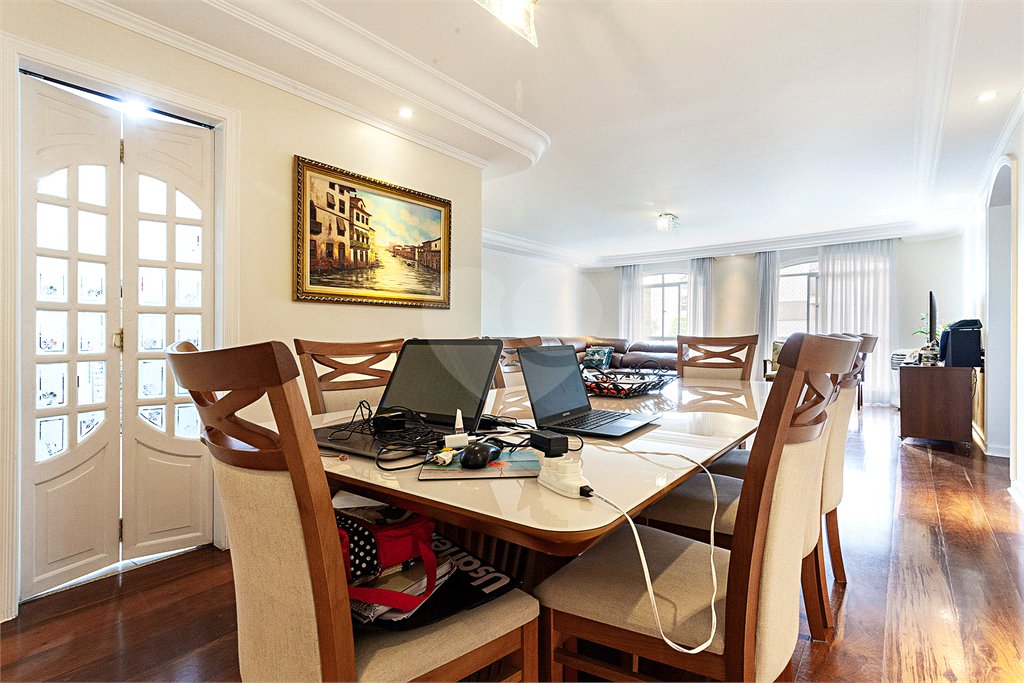 Apartamento à venda com 4 quartos, sendo 1 suíte, em Jardim Marajoara, São Paulo, SP