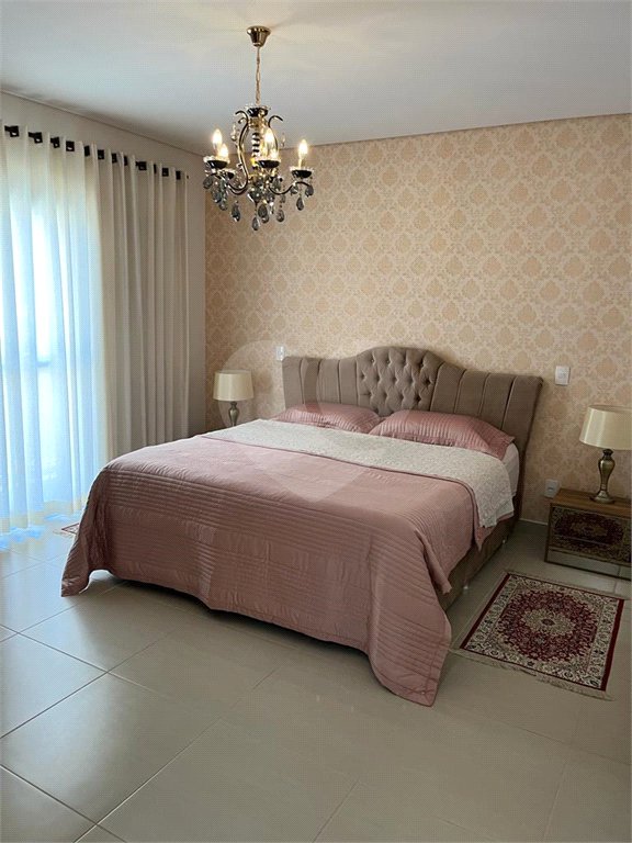 Casa em Condomínio - Jardim Residencial Alto de Itaici!