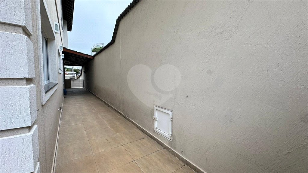 Casa à venda com 4 quartos, sendo 3 suítes, em Vila Galvão, Guarulhos, SP