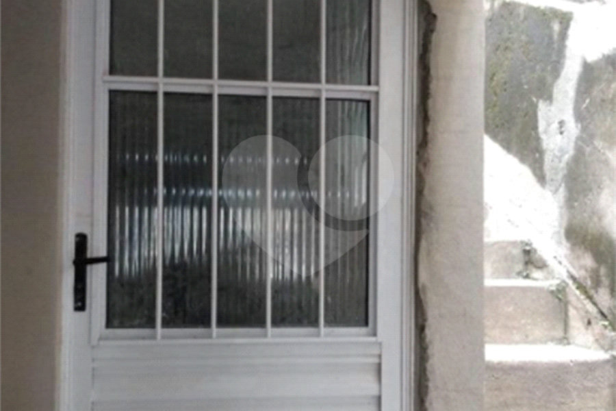 Sobrado à venda com 4 quartos, sendo 2 suítes, em Tremembé, São Paulo, SP