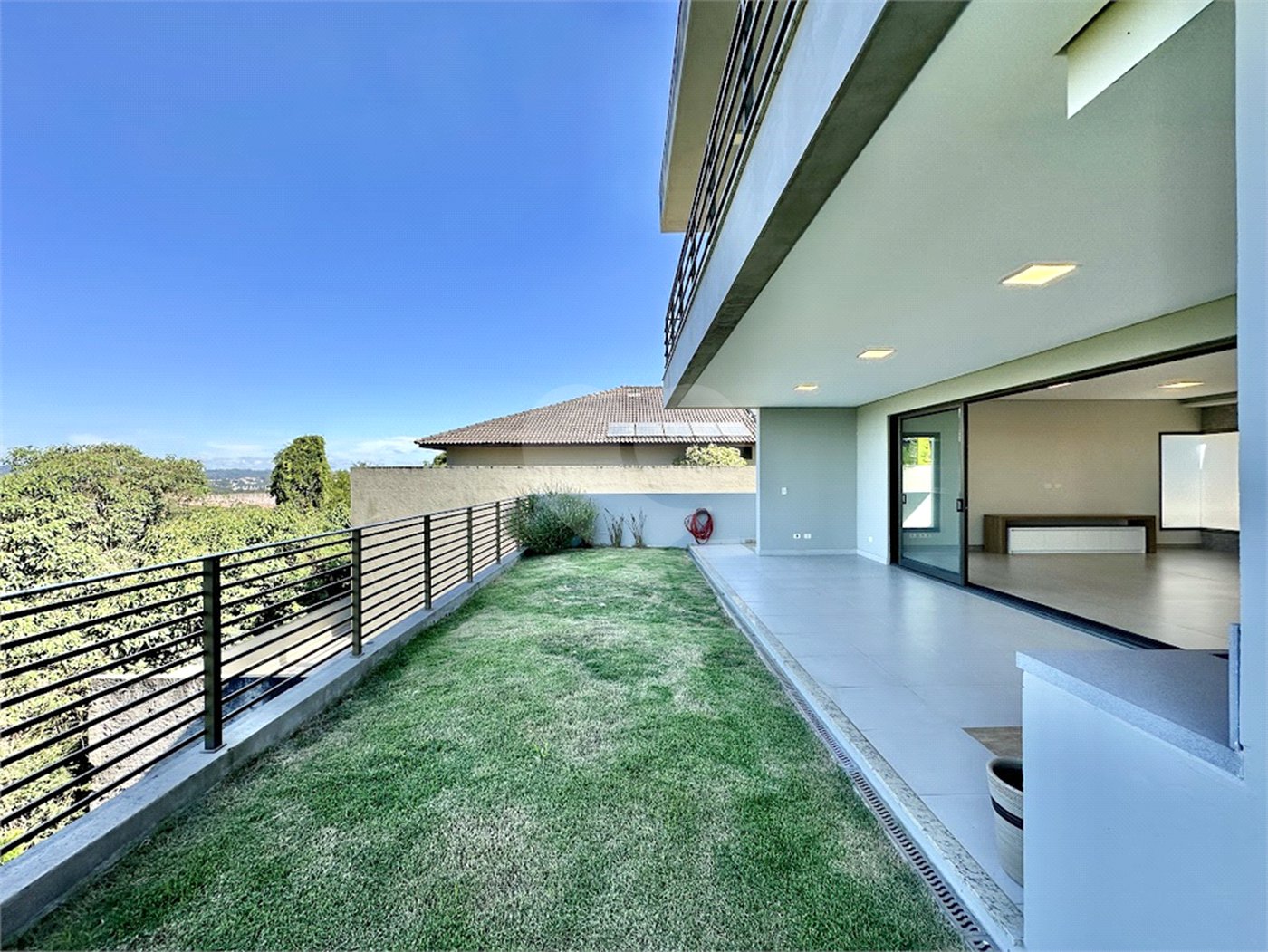 Casa á venda - Granja Viana