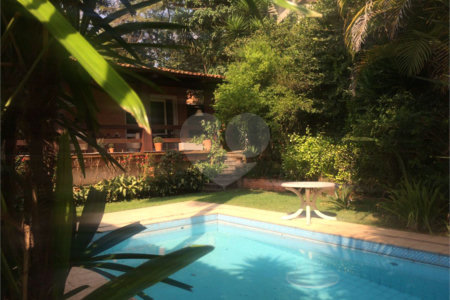 Casa à venda ou para alugar com 4 quartos, sendo 2 suítes, em Jardim Guedala, São Paulo, SP