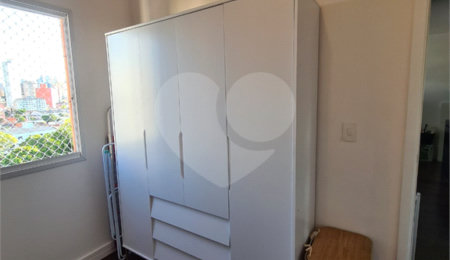 Apartamento à venda com 2 quartos em Cambuci, São Paulo, SP
