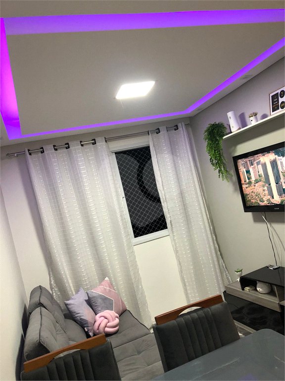 Apartamento à venda com 2 quartos em Cidade Tiradentes, São Paulo, SP