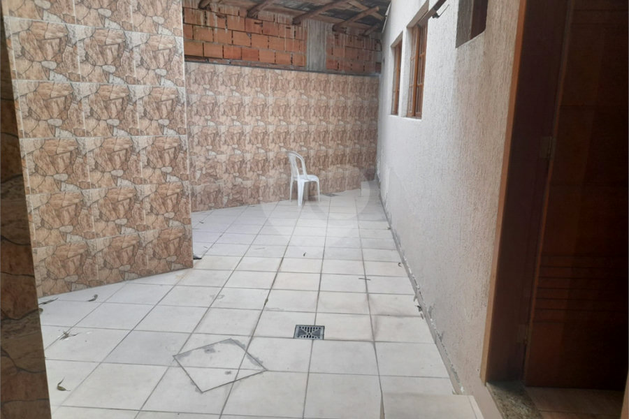 Casa Térrea à venda com 3 quartos em Vila São Pedro, Santo André, SP