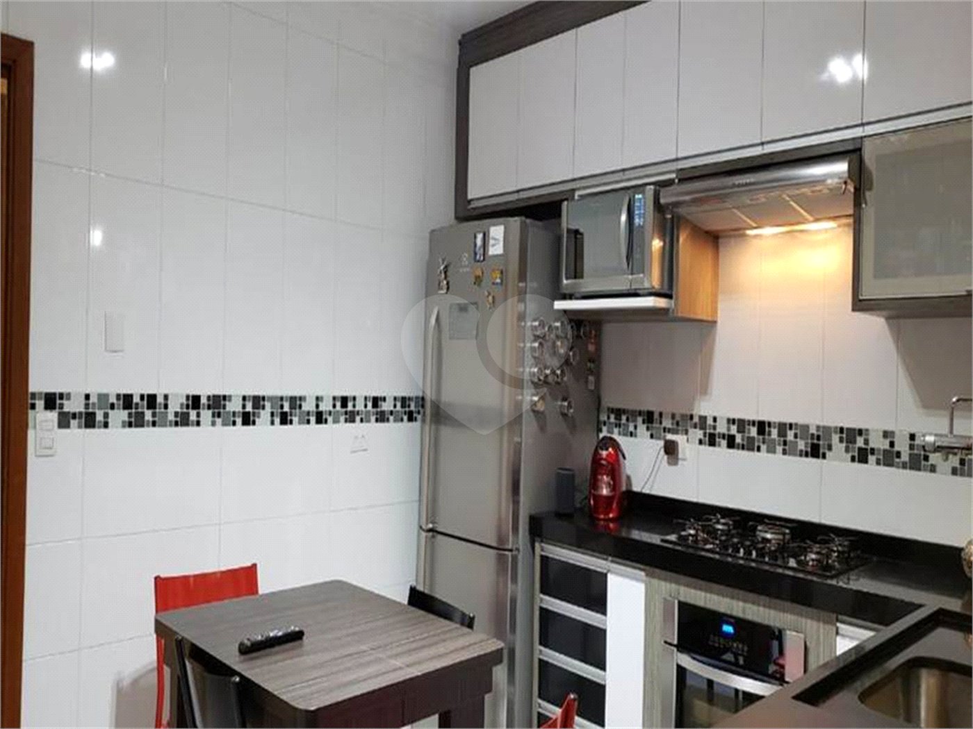 Sobrado à venda com 2 suítes em Vila Bonilha, São Paulo, SP