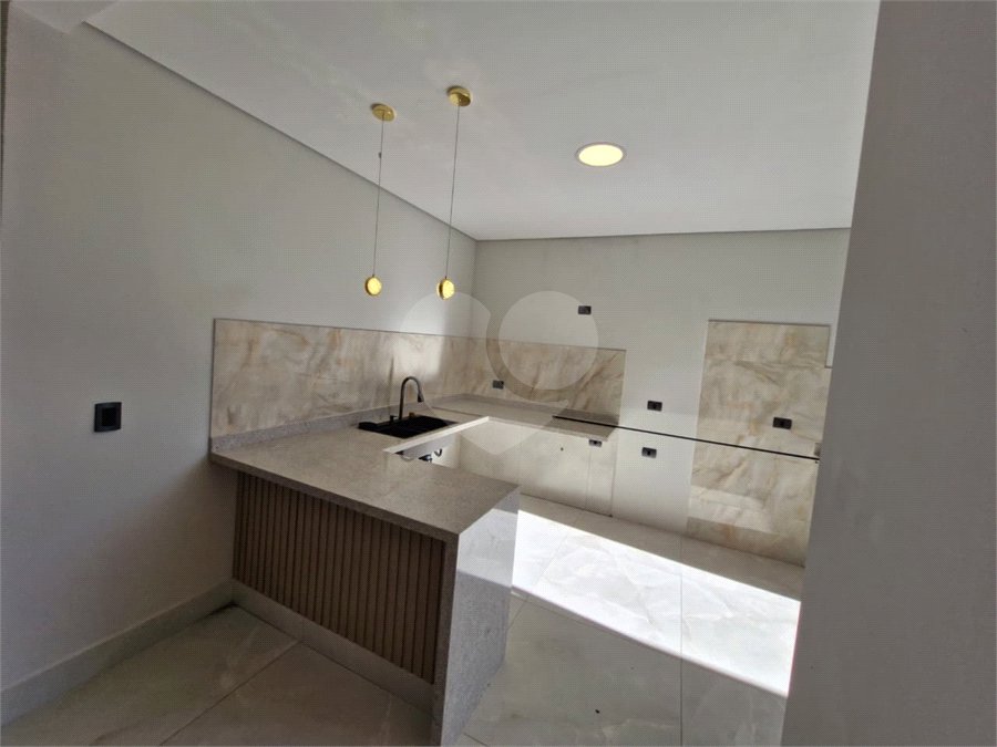Casa à venda com 3 quartos, sendo 1 suíte, em Residencial Lago dos Ipês, Itapetininga, SP