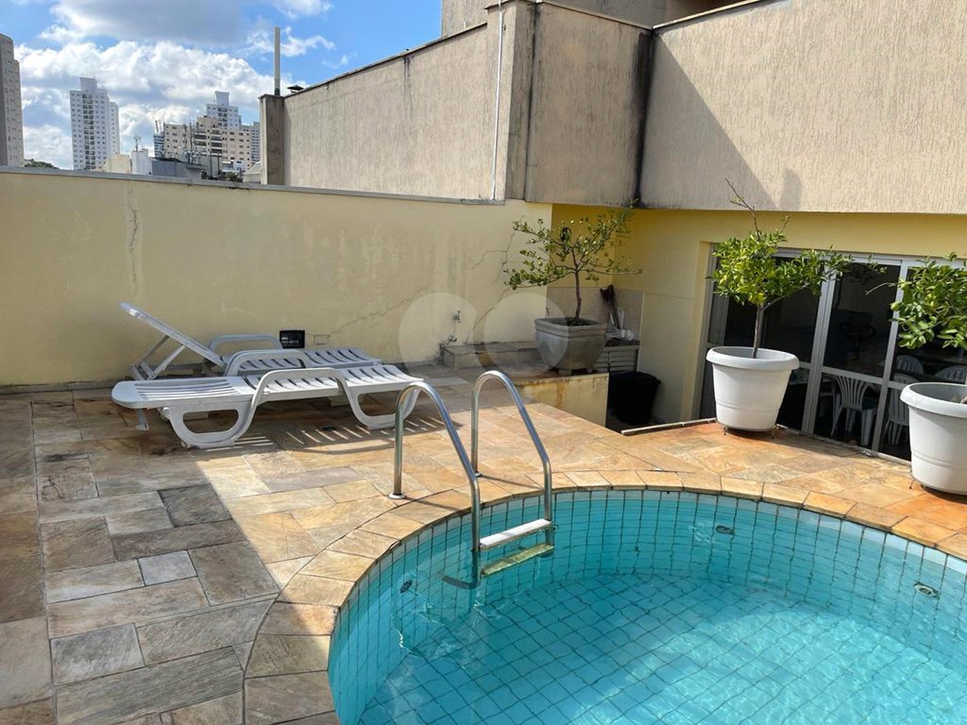 Cobertura à venda com 3 quartos, sendo 1 suíte,  em Vila Suzana, São Paulo, SP