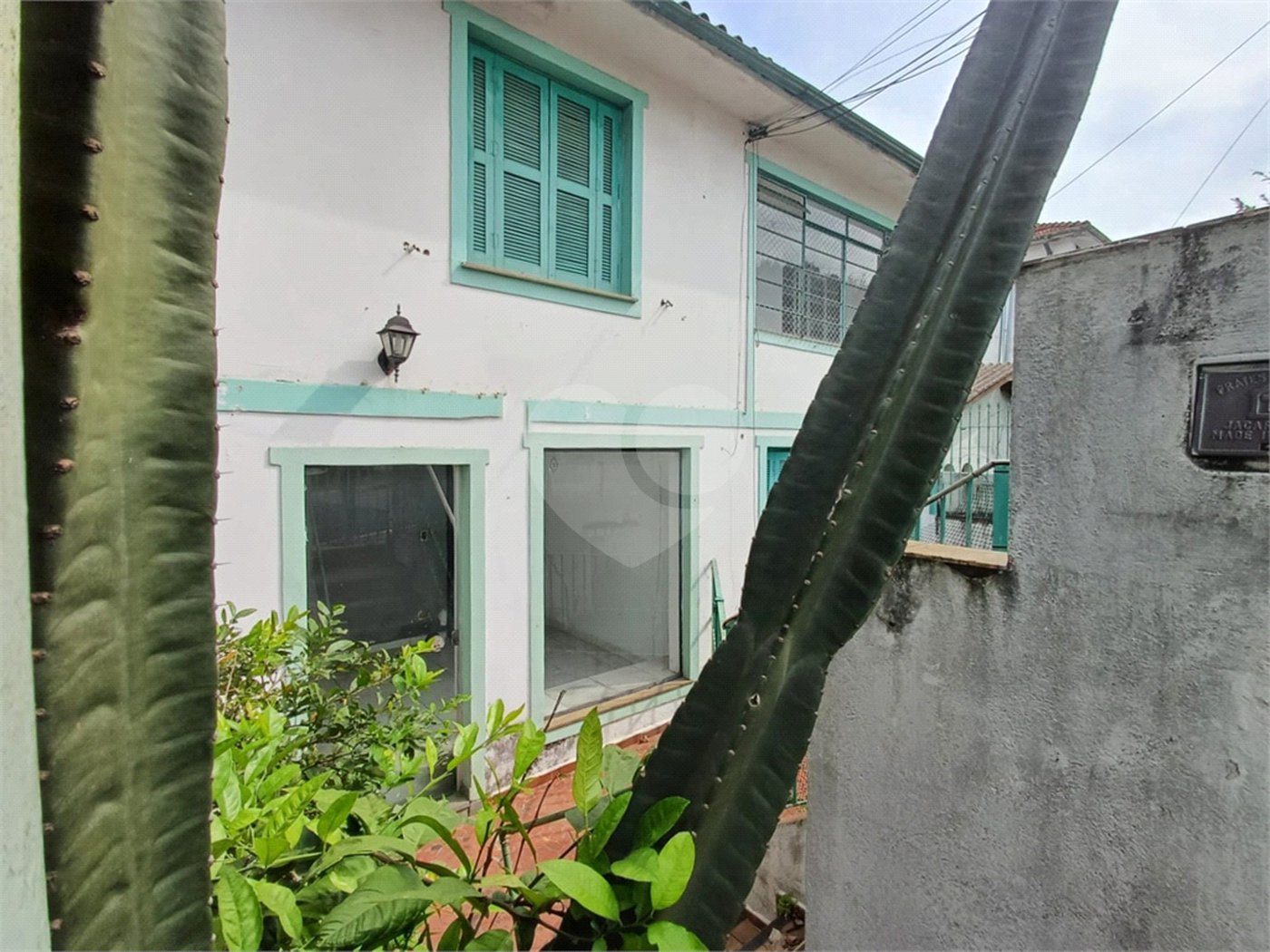 Casa à venda ou para alugar com 4 quartos, sendo 1 suíte, em Tremembé, São Paulo, SP