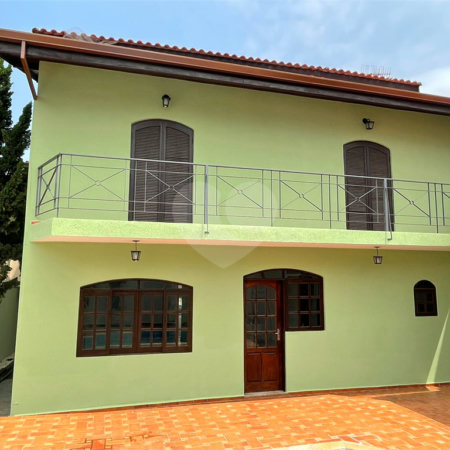 Casa à venda com 4 quartos, sendo 2 suítes,  em Jardim Pagliato, Sorocaba, SP