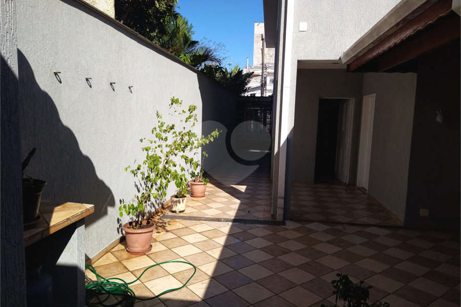 Sobrado à venda com 3 quartos em Santana, São Paulo, SP