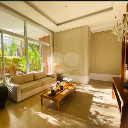 Apartamento à venda com 2 quartos, sendo 1 suíte,  em Vila Andrade, São Paulo, SP