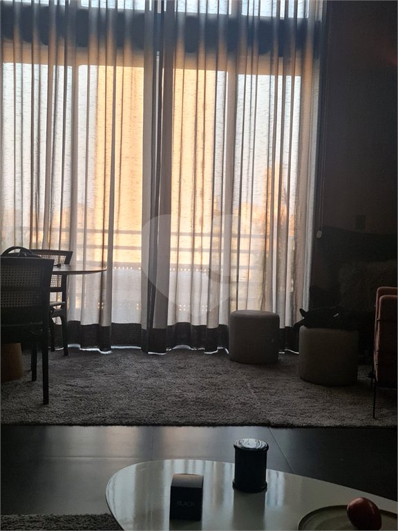 Apartamento à venda com 1 suíte em Vila Suzana, São Paulo, SP