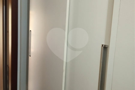 Casa à venda com 3 quartos, sendo 1 suíte,  no condomínio Vila Aracoara, Araraquara - SP