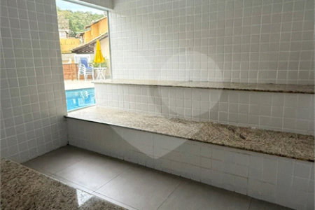 Casa à venda com 3 quartos, sendo 1 suíte, em Ferradurinha, Armação dos Búzios, RJ