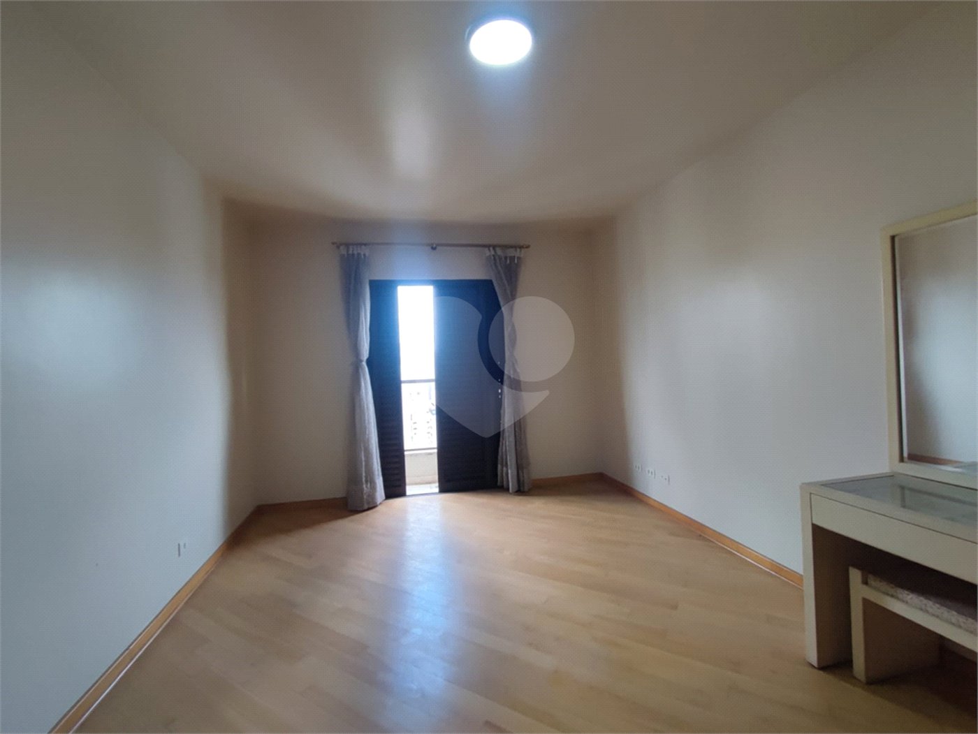 Apartamento à venda com 4 suítes em Moema, São Paulo, SP