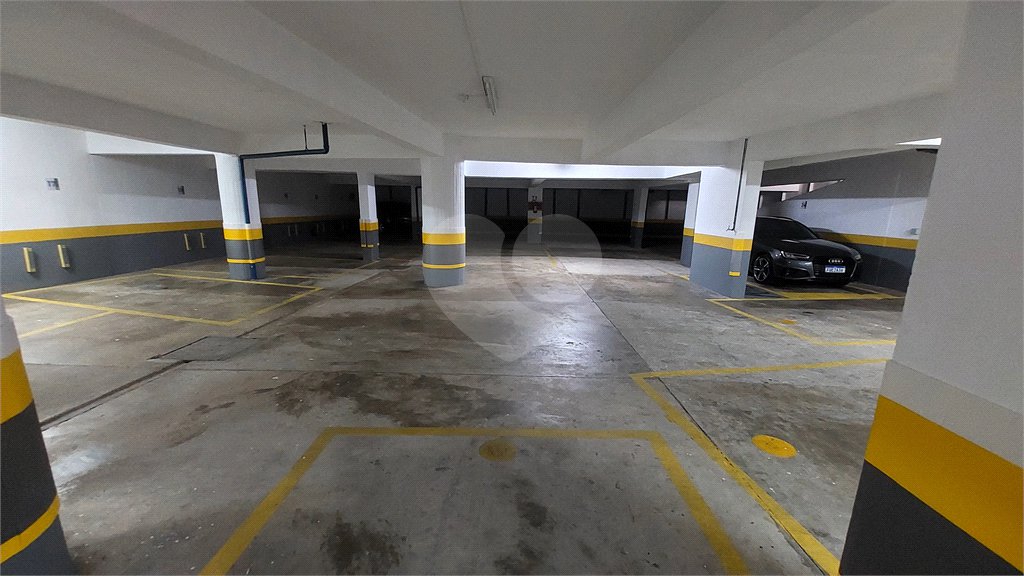 Apartamento à venda com 3 quartos, sendo 1 suíte, em Vila Olímpia, São Paulo, SP