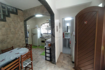 Casa à venda com 4 quartos em Chora Menino, São Paulo, SP