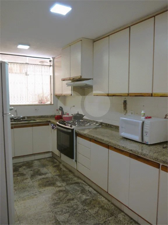 Casa à venda com 3 suítes em MORUMBI, São Paulo, SP
