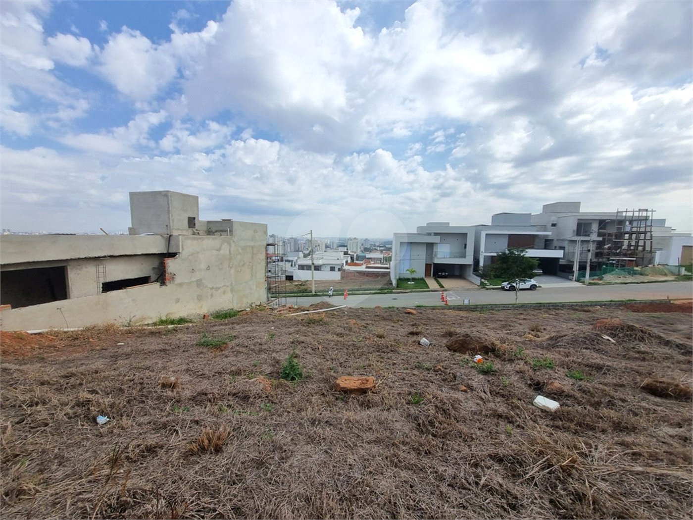Terreno à venda no condomínio Pampulha, Sorocaba - SP