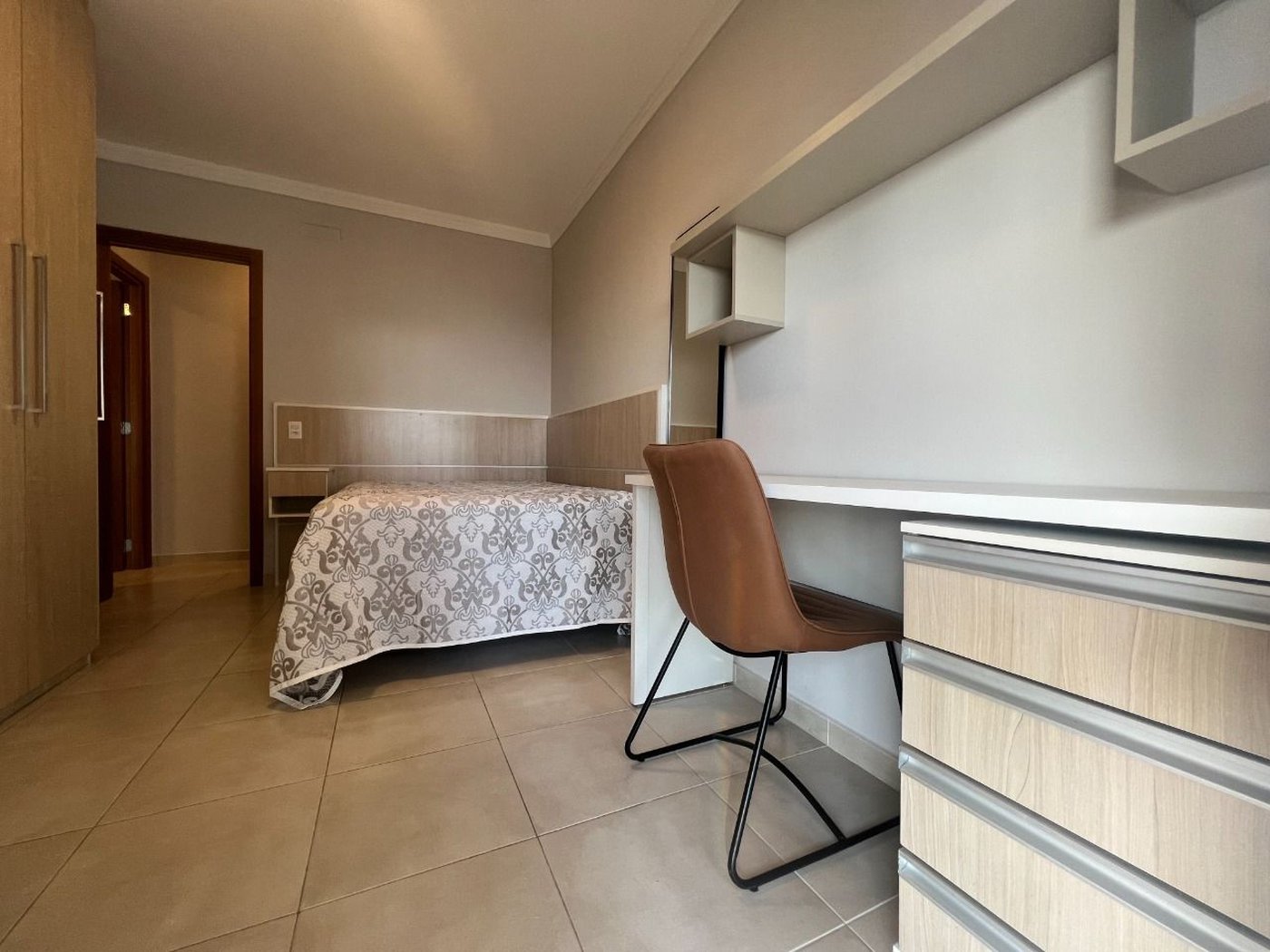 Apartamento com 2 dormitórios à venda, 94 m² por R$ 1.580.000,00 - Gonzaga - Santos/SP