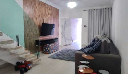 Casa à venda com 2 quartos, sendo 1 suíte,  em Vila Miranda, Itaquaquecetuba, SP
