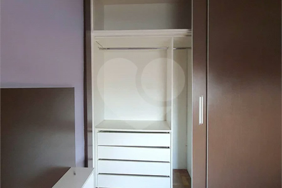 Sobrado à venda com 3 quartos, sendo 1 suíte, em Butantã, São Paulo, SP
