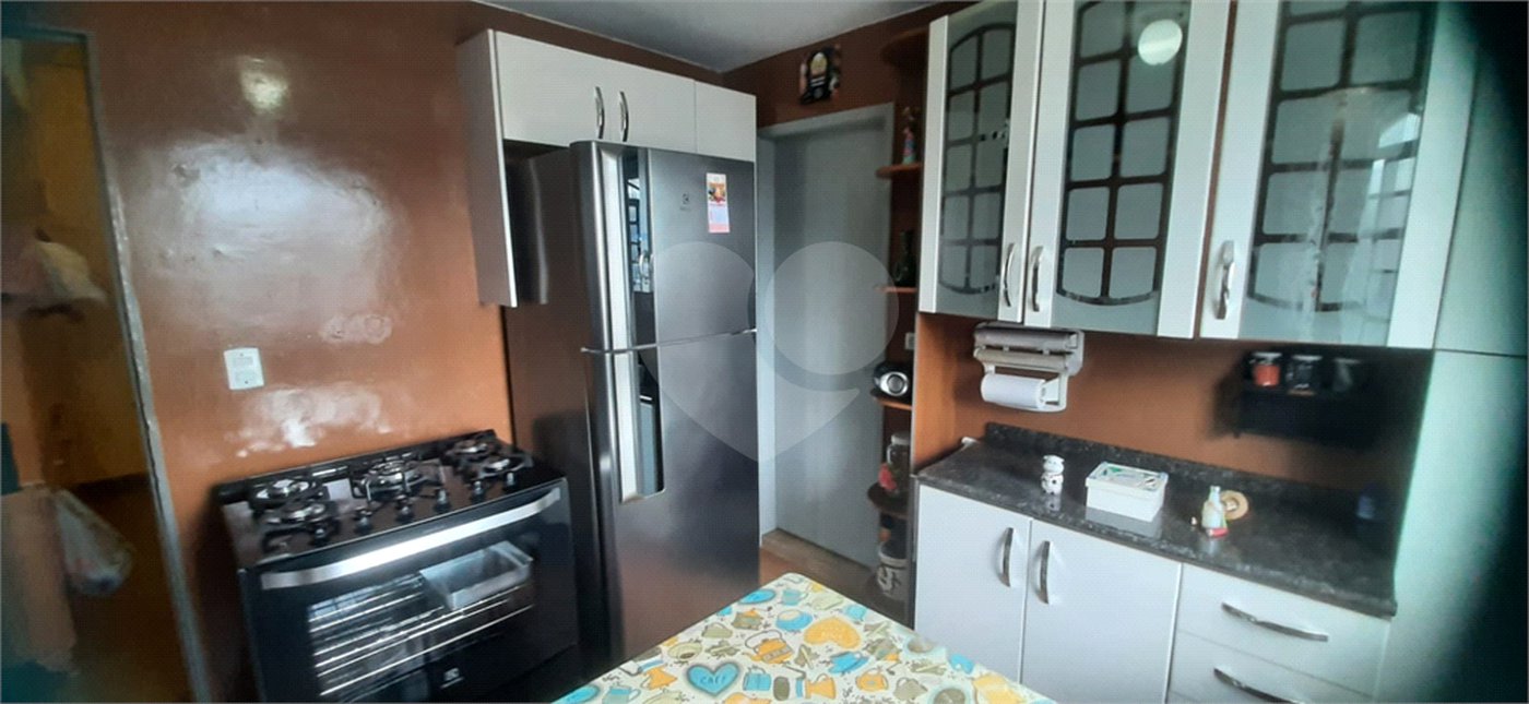 Sobrado à venda com 4 quartos, sendo 1 suíte, em Jardim Brasil (zona Norte), São Paulo, SP
