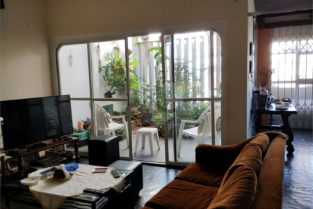 Casa de Vila à venda com 4 suítes em Jardim Londrina, São Paulo, SP