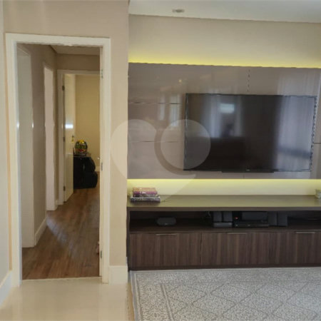 Apartamento à venda com 3 quartos, sendo 1 suíte, no Centro, São Bernardo do Campo, SP