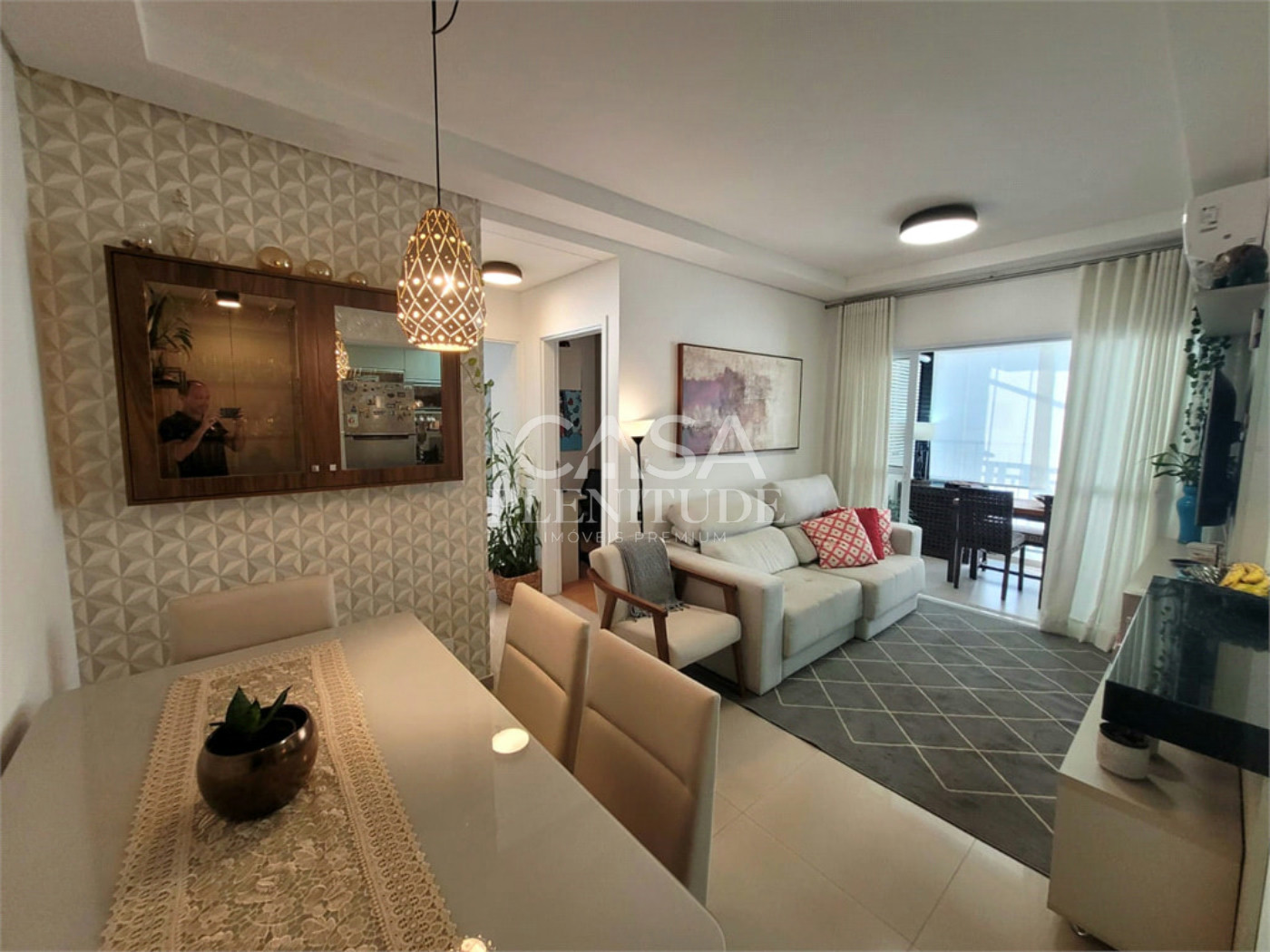 Apartamento à venda com 2 quartos, sendo 1 suíte,  em Parque Campolim, Sorocaba, SP