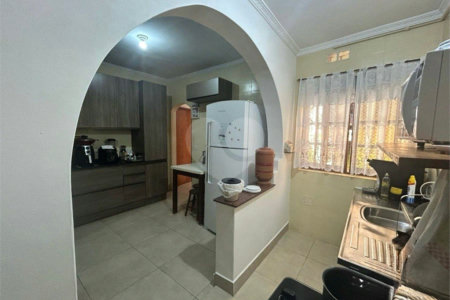 Casa à venda com 3 quartos, sendo 1 suíte,  em Éden, Sorocaba, SP